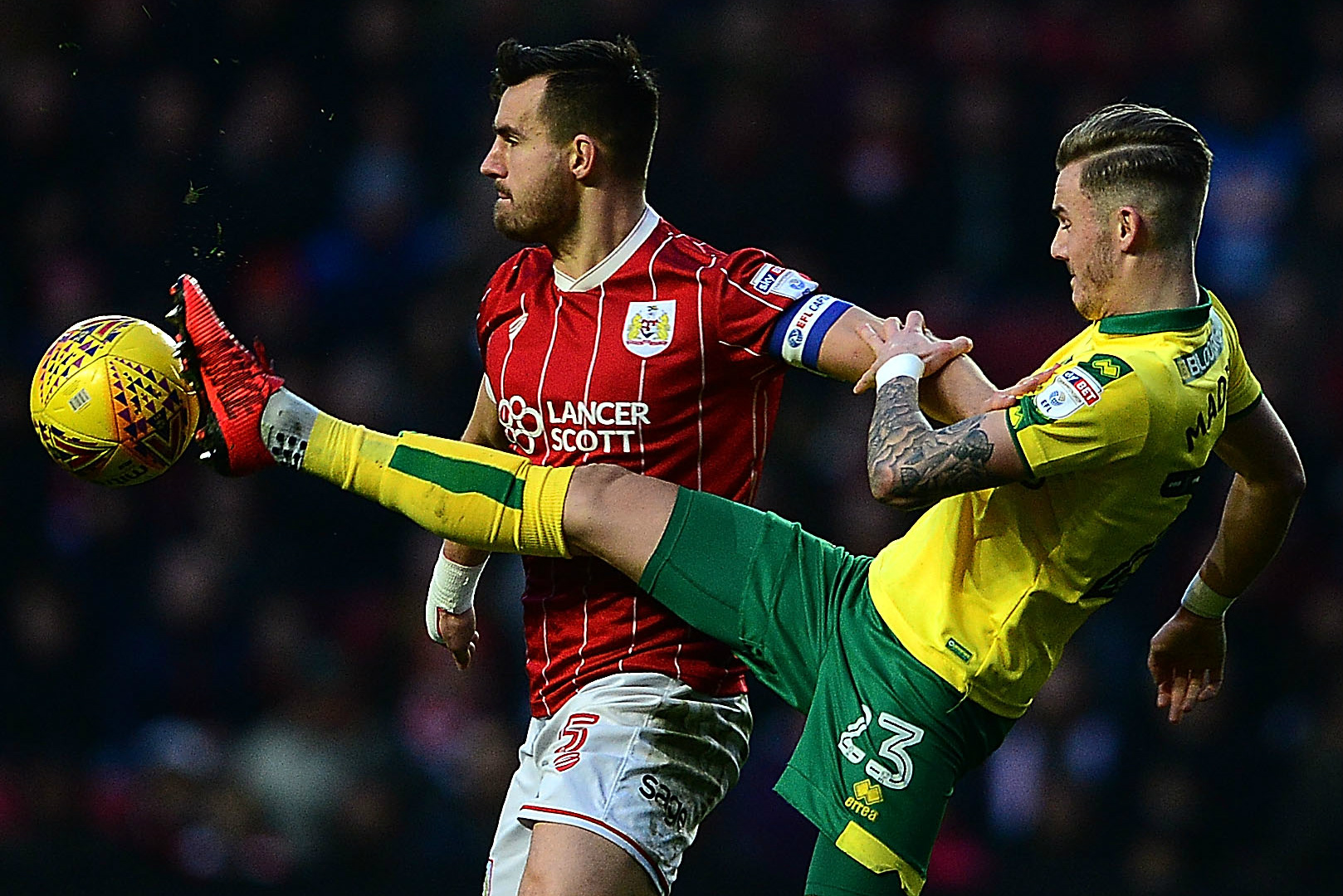 Bailey Wright in action against Norwich City.