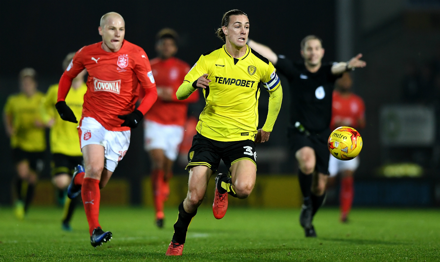 Jackson Irvine Aaron Mooy