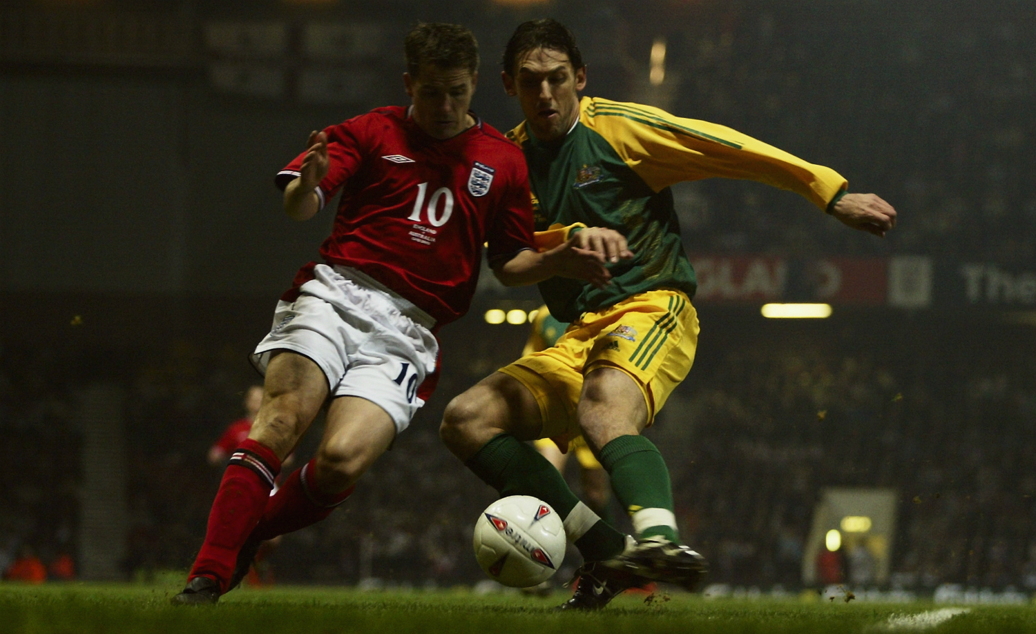 Tony Popovic and Michael Owen