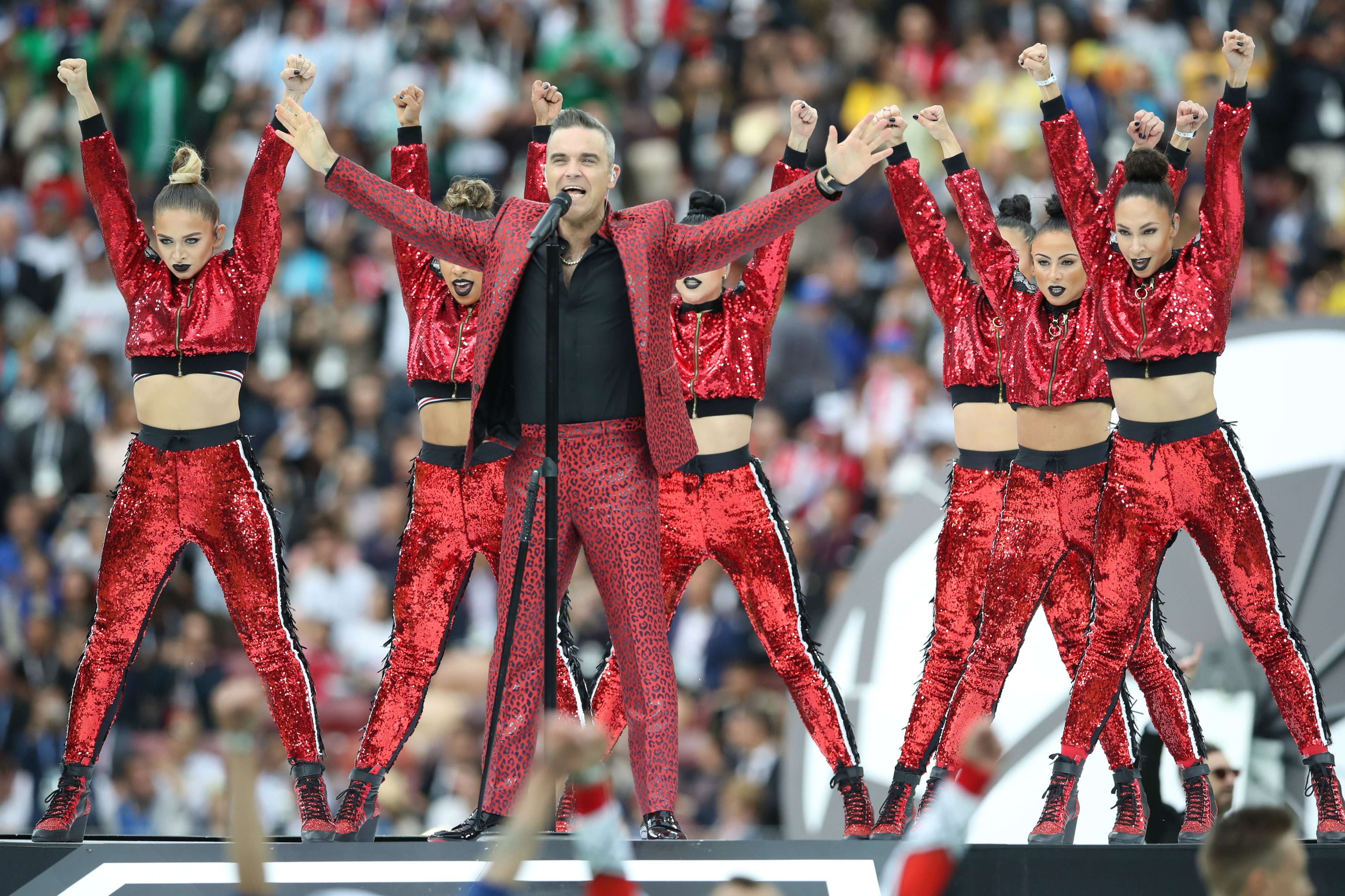 Robbie Williams performs at the opening ceremony of the 2018 FIFA World Cup™ . Robbie Williams performs at the opening ceremony of the 2018 FIFA World Cup™ .