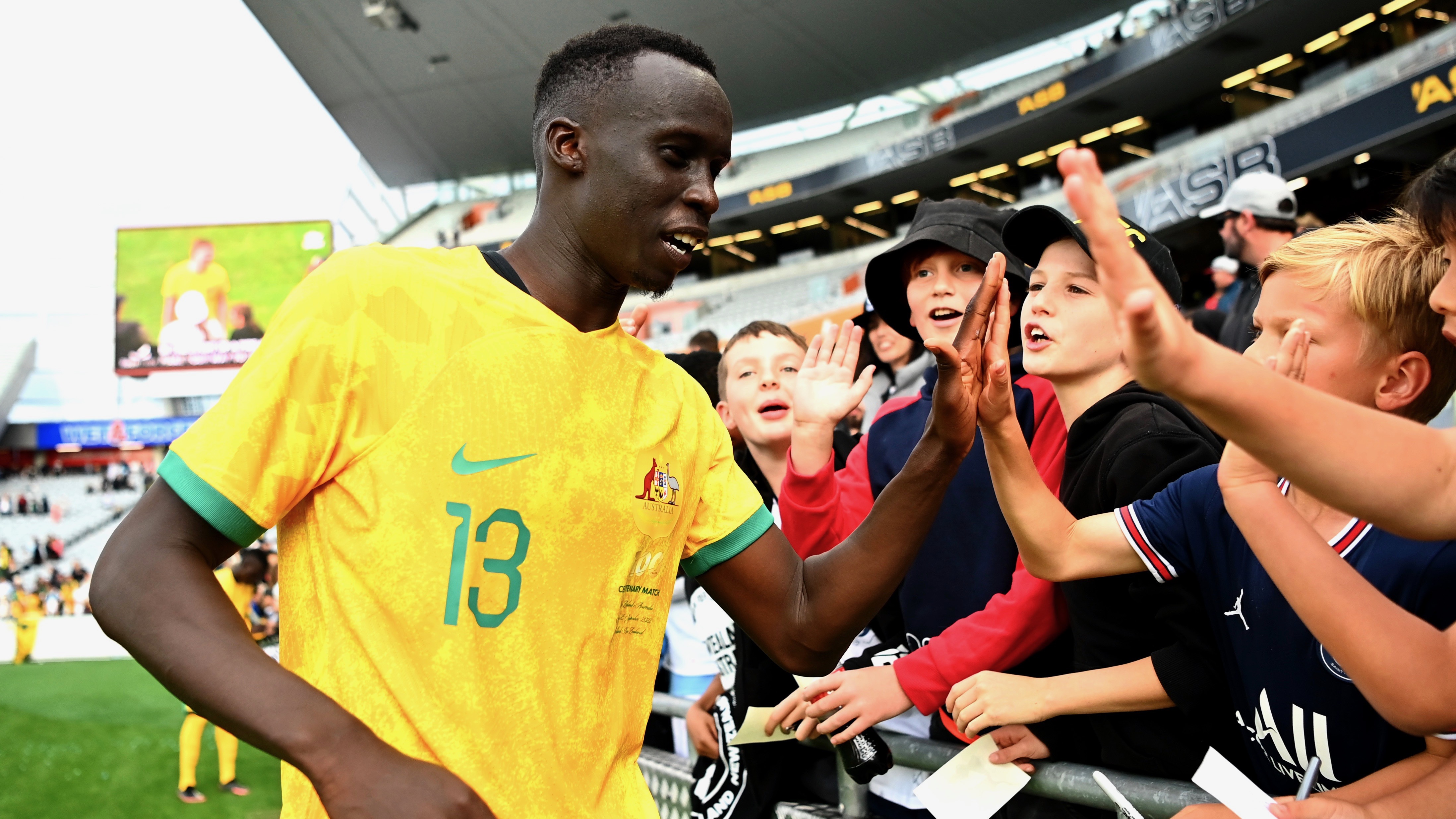 Thomas Deng