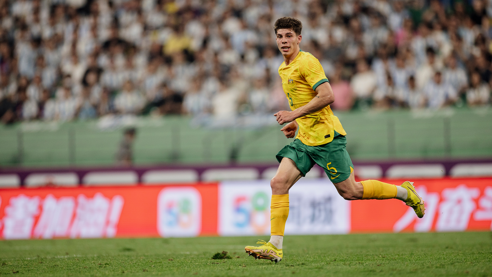 The stats behind Jordan Bos' brilliant 2022/23 season | Socceroos