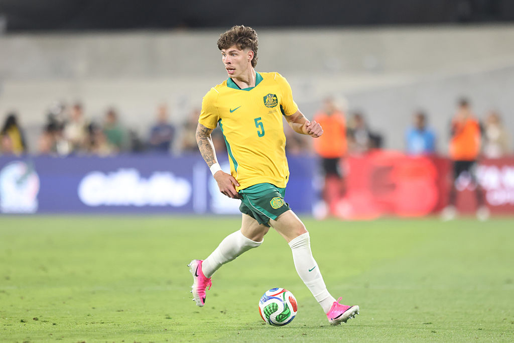 PASADENA, CALIFORNIA - MAY 30: Jordan Bos of Australia controls the ball during the international friendly match between Mexico and Australia at Rose Bowl Stadium on May 30, 2026 in Pasadena, California. (Photo by Luiza Moraes/Getty Images)