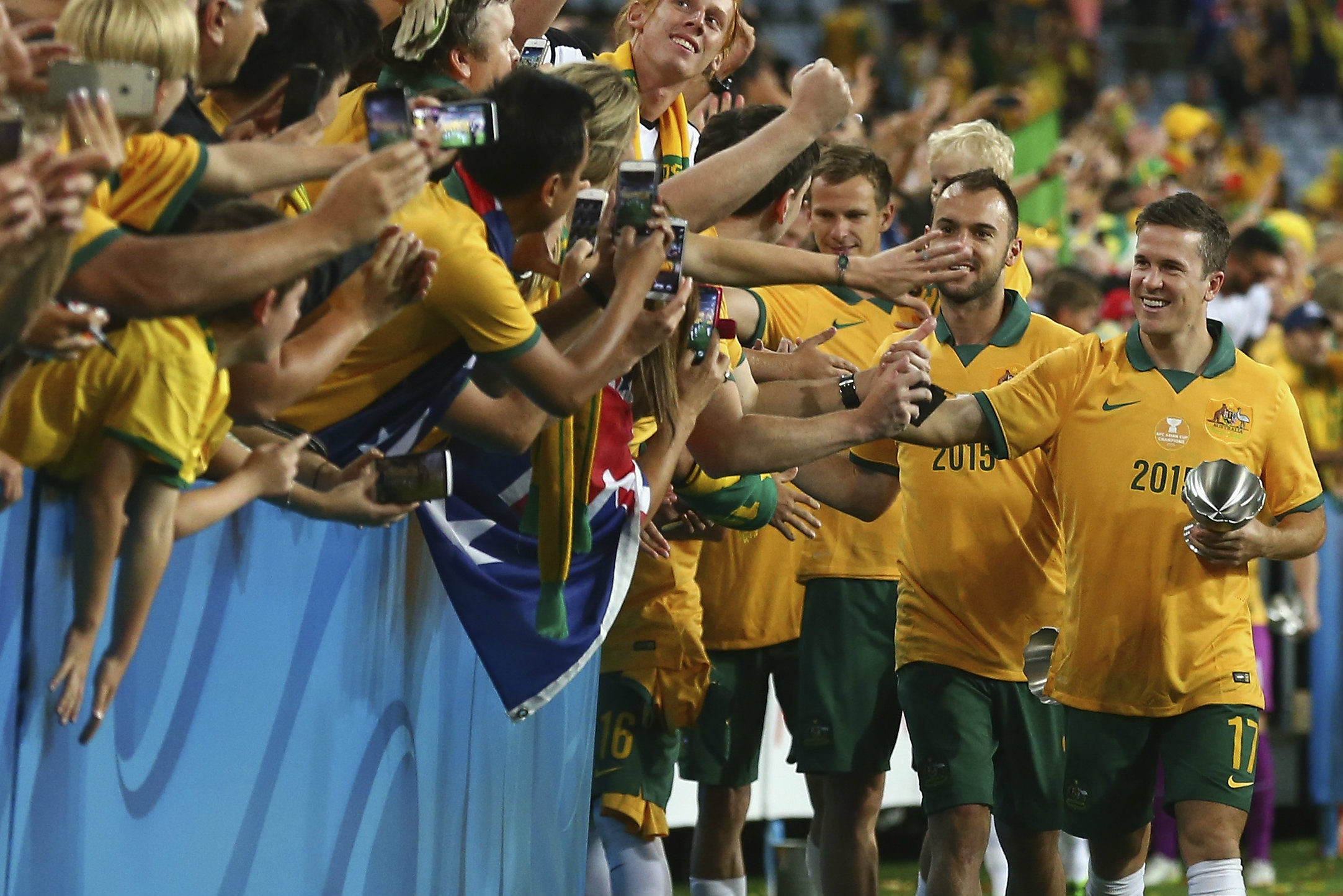 Matt McKay thanks the fans after the Caltex Socceroos' 2015 AFC Asian Cup triumph Matt McKay thanks the fans after the Caltex Socceroos 2015 AFC Asian Cup triumph