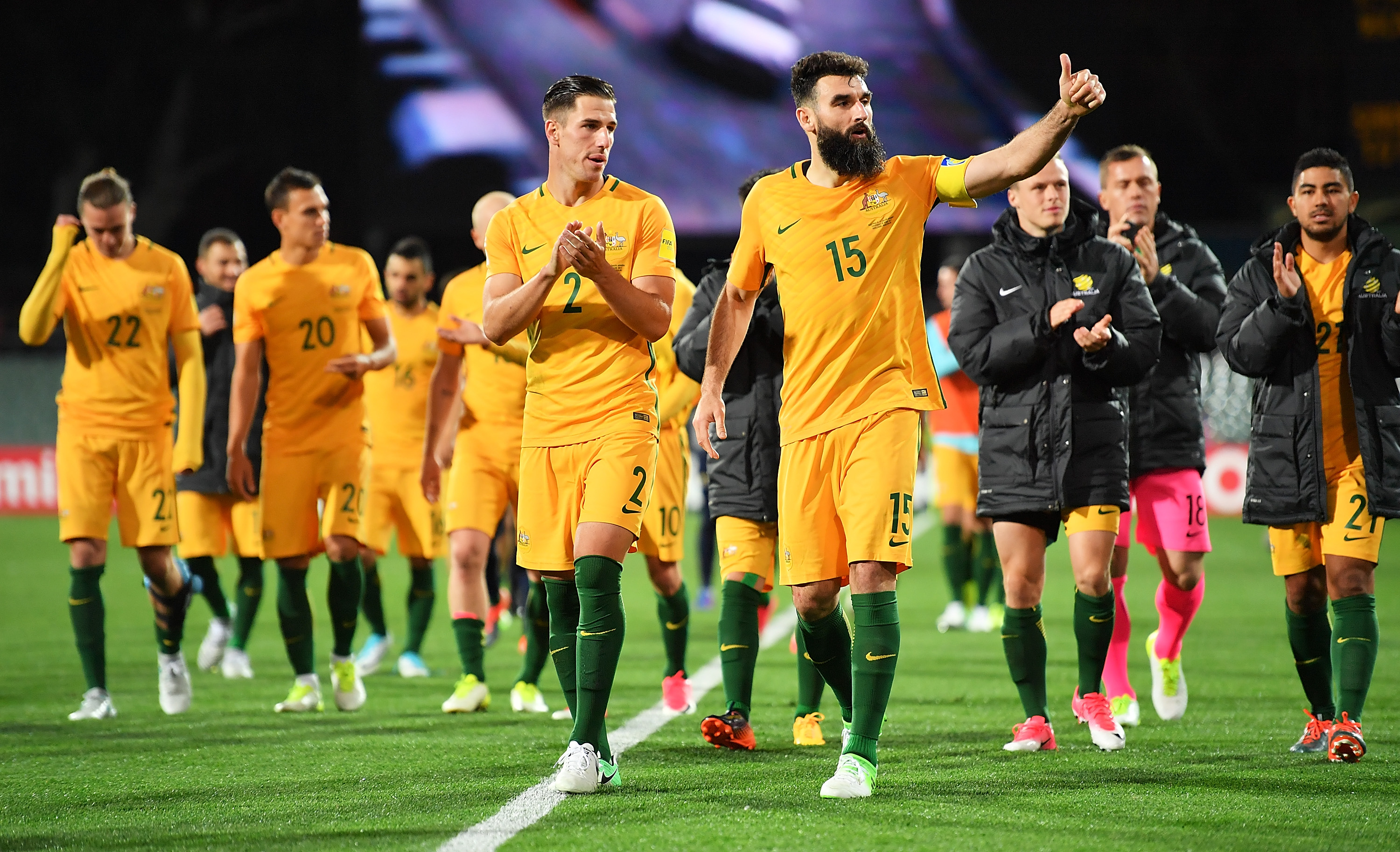 The Caltex Socceroos players thank the crowd of almost 30,000 fans at the Adelaide Oval after full-time.