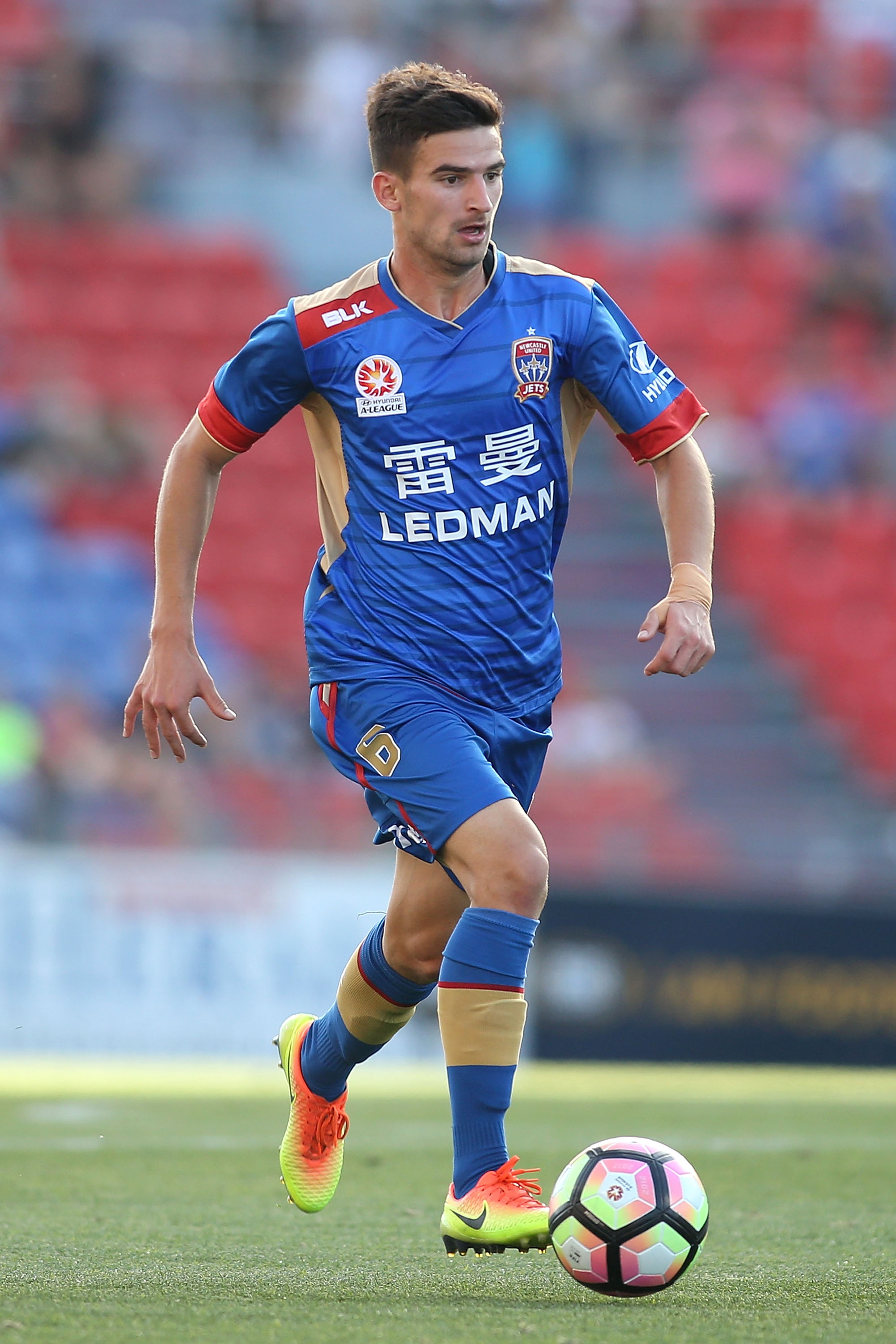 Steven Ugarkovic (Newcastle Jets)