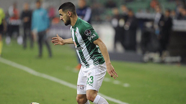 Aziz Behich in action for Bursaspor in Turkey. Image credit: Aziz Behich.