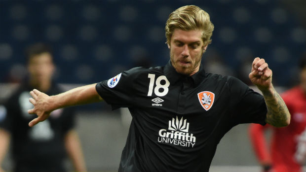 Luke Brattan on the ball for Brisbane Roar in last season's Hyundai A-League.
