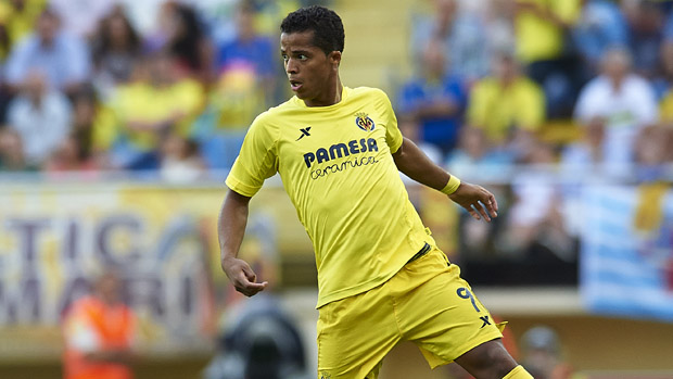 Giovani Dos Santos in action for Villarreal.