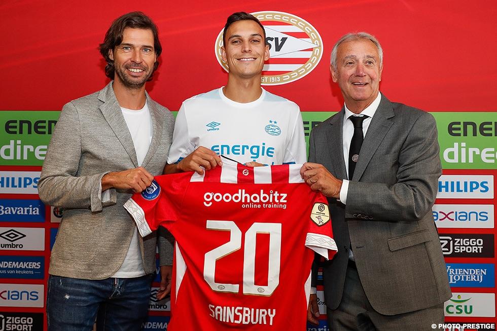 Trent Sainsbury unveiled at PSV. Image via PSV.nl