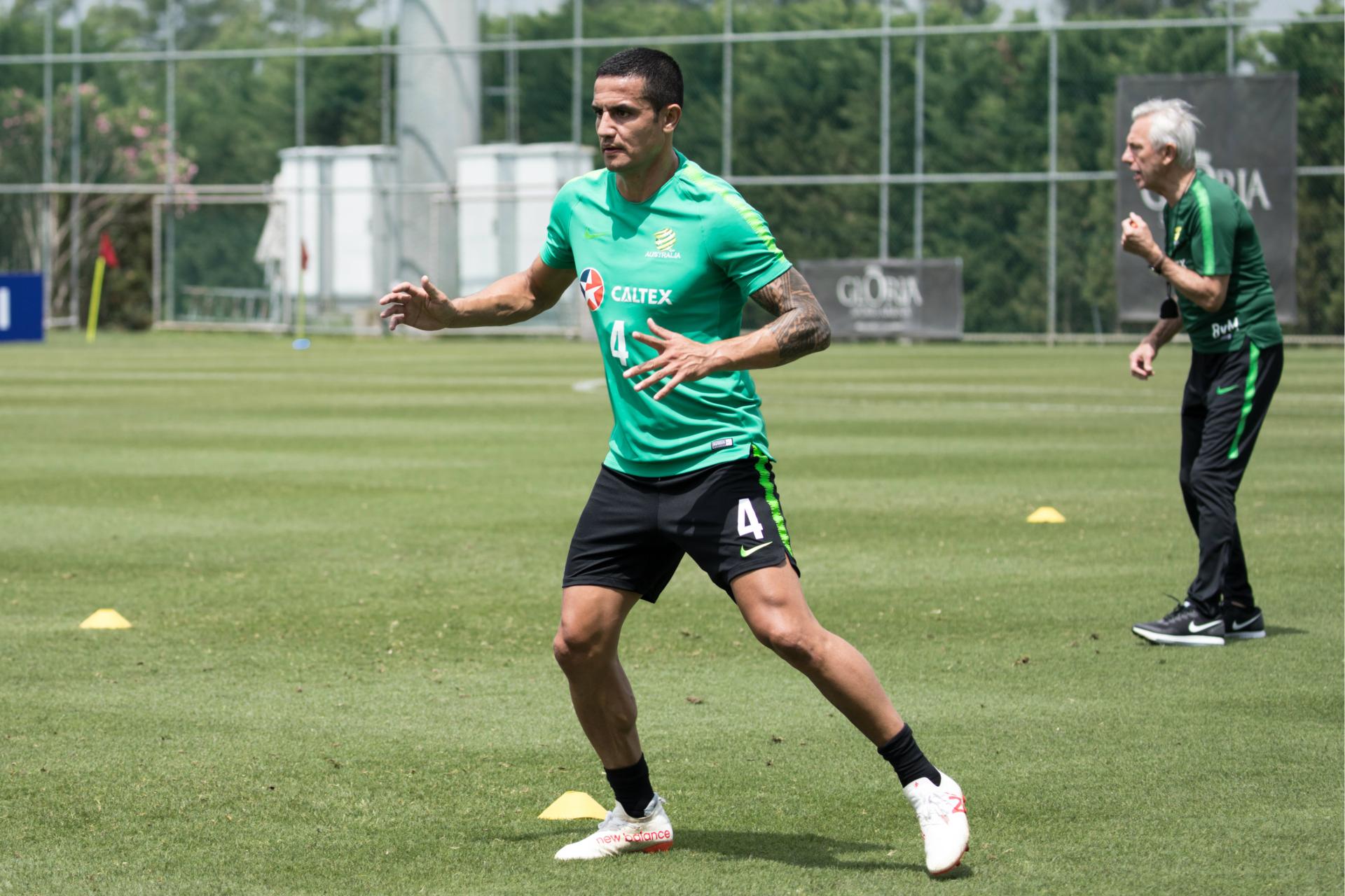 Tim Cahill is open to receive a pass.
