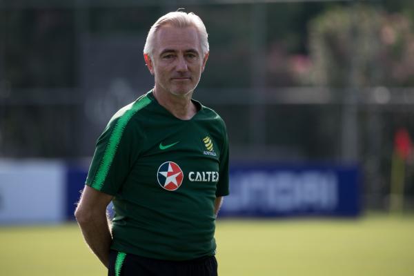 Bert van Marwijk watches on during training
