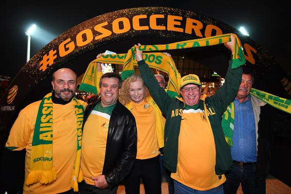 Caltex Socceroos fans get behind Ange Postecoglou's team.