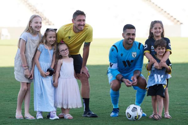 Mark Milligan Adam Federici