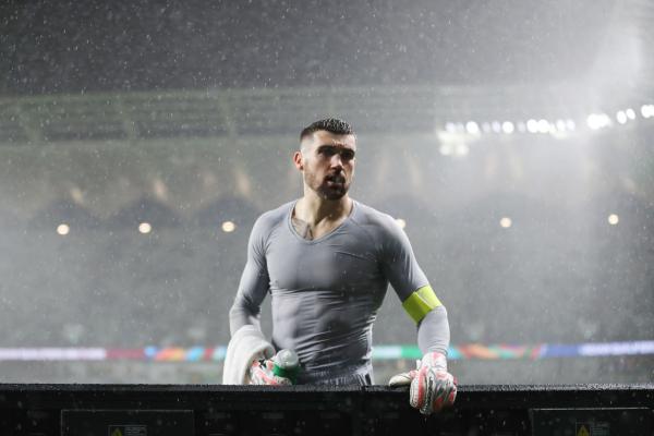 Mat Ryan