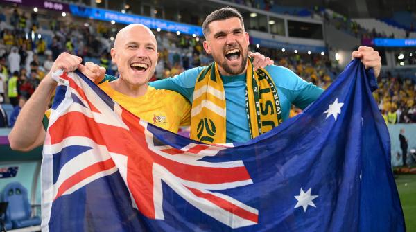 Aaron Mooy and Maty Ryan