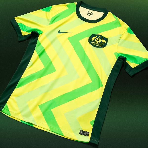 Nike Men's home kit