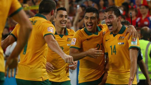 Irvine, Luongo, Souttar and Goodwin react to James Troisi's 2015 Asian Cup Final winner