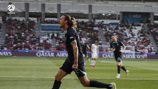 Alternate Angle: Martin Boyle build up, Jackson Irvine sublime
