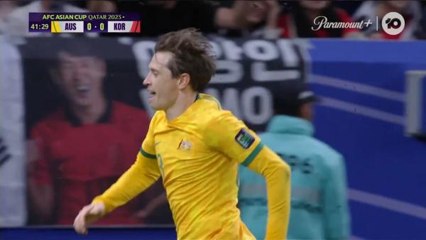 GOAL: Australia strike first with Craig Goodwin | AFC Asian Cup Qatar 2023