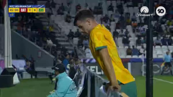 CHANCE: It goes begging for Milanovic | Qatar v Subway Olyroos
