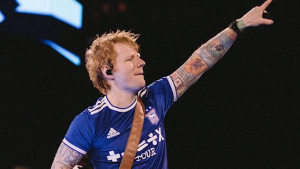 Cam Burgess on singing with Ed Sheeran! 🎶🎤