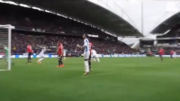Huddersfield Town fans on Aaron Mooy