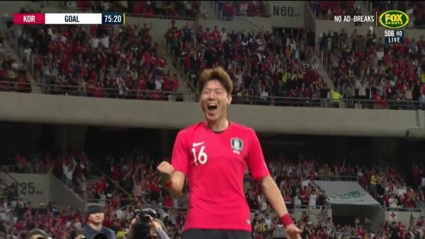Hwang Ui-jo kick starts the action in Busan