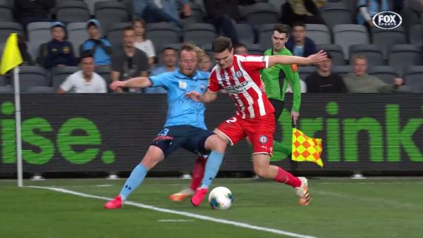 Rhyan Grant's lung-busting run to keep ball in play during Hyundai A-League 2020 Grand Final