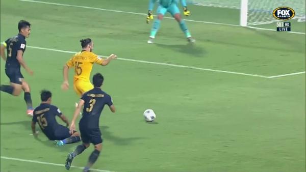 GOAL: D’Agostino  -Australia draw level before the break