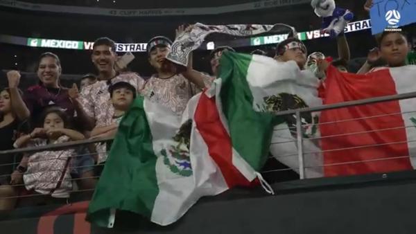 Socceroos laud hostile Mexican atmosphere