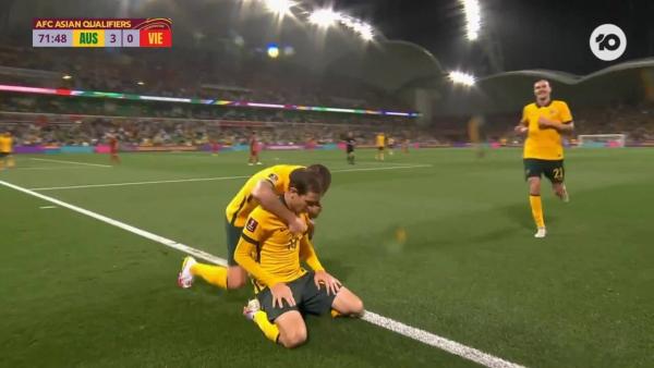 GOAL: Goodwin - Debut Socceroos goal for the winger