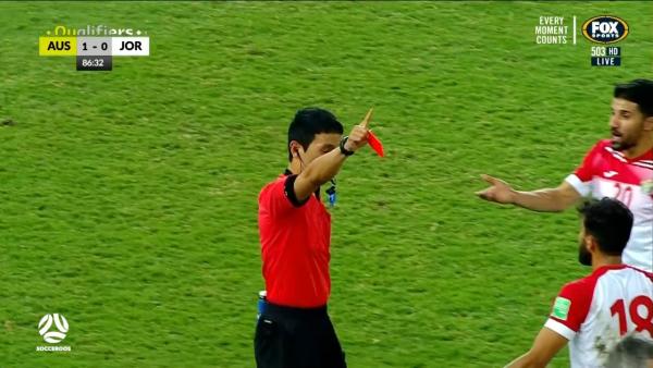 RED CARD: Al-Taamari - Jordan down to ten | Australia v Jordan | FIFA World Cup 2022 qualifier