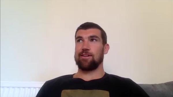 How Mat Ryan reacted to Tim Cahill's goals v Japan at FIFA World Cup 2006