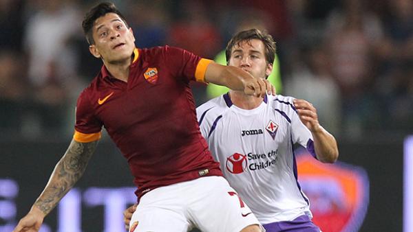 Brillante in action for Fiorentina against Roma.