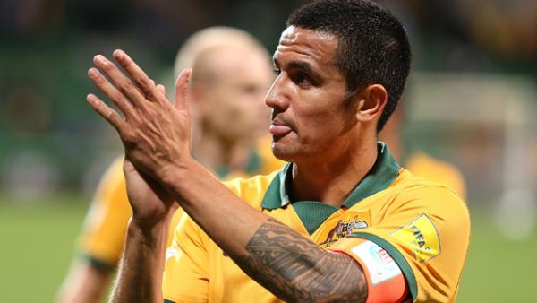 Tim Cahill has left Chinese club Shanghai Shenhua after just one season.