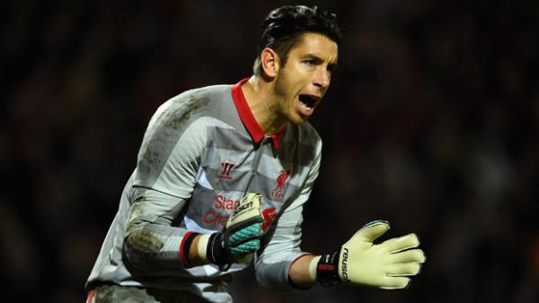 Brad Jones has joined Bradford City.