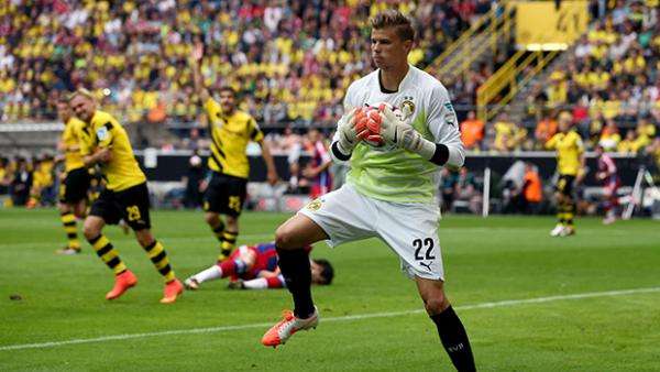 Dortmund 'keeper Mitch Langerak makes a save during their German Supercup win.