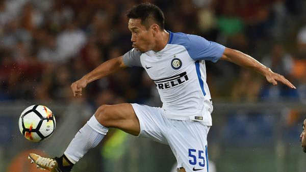 Yuto Nagatomo limped off the pitch at the Olympic Stadium as Inter Milan won 3-1 at Roma.