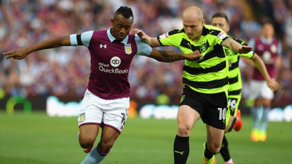 Aaron Mooy has been named Huddersfield Town's player of the month for December.