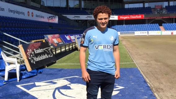 Mustafa Amini is unveiled at Danish club Randers FC.
