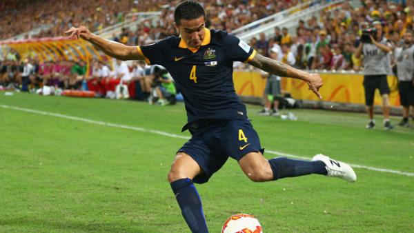 Cahill on the ball in the Socceroos' 1-0 loss to Korea Republic.