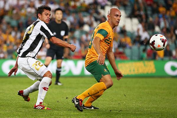 Bresciano free to play for Australia