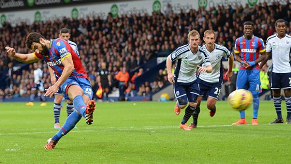 Mile Jedinak fires home a penalty for Crystal Palace.