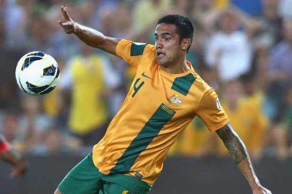 Thompson compares Cahill to Beckham