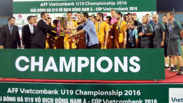 The Young Socceroos celebrate winning the AFF U-19 Championship in Vietnam.