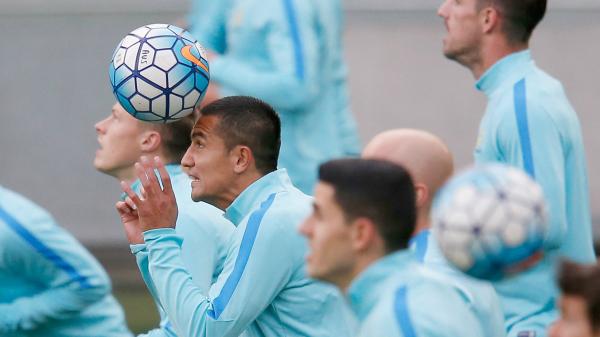 Caltex Socceroo great Tim Cahill is urging his Australian teammates to be ‘fearless and ruthless’ against Thailand.