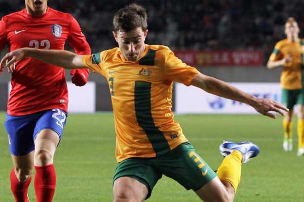 Injury rules out Jedinak and Oar