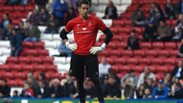 Brad Jones is on the lookout for a new club.