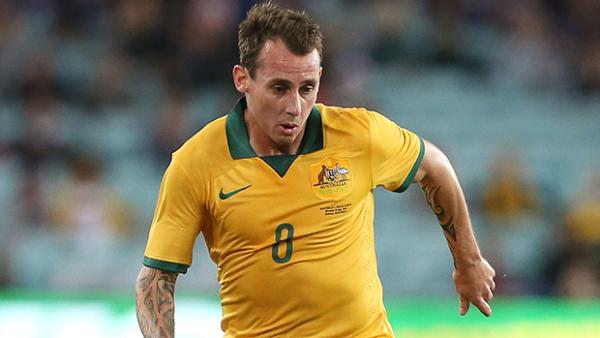 Luke Wilkshire has penned a 1-year-deal with Feyenoord.